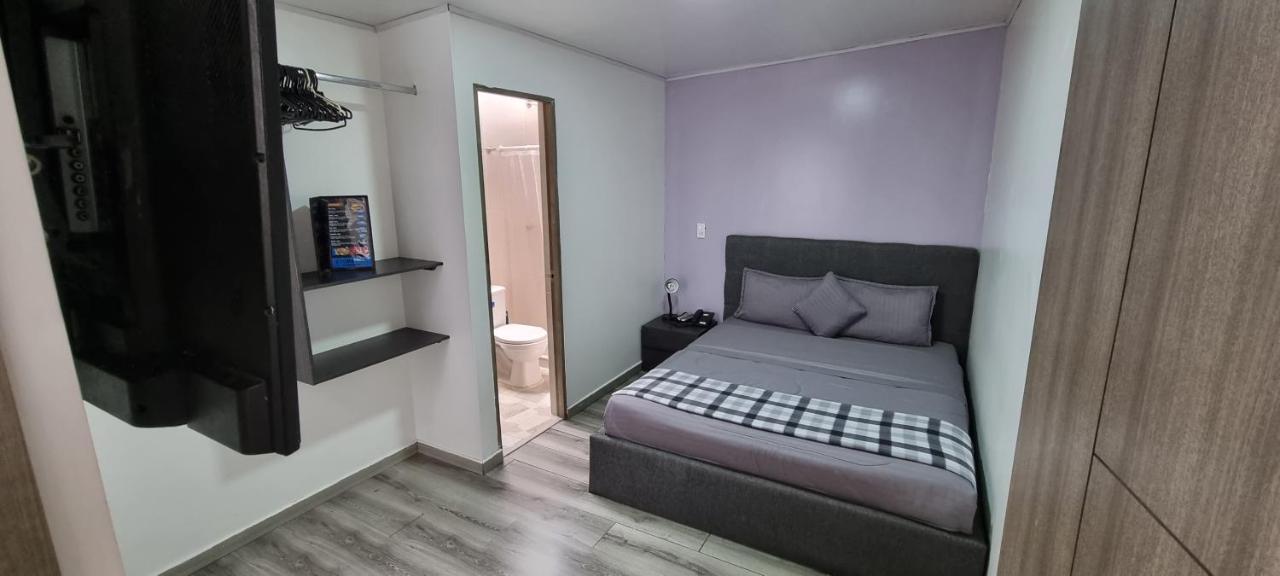Stay Blue Hotel Bogotá Dış mekan fotoğraf